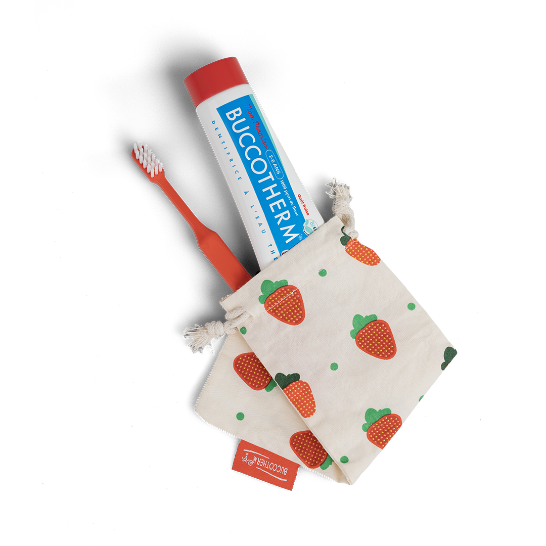 Buccotherm Çilek Aromalı Kit (2-6 Yaş)