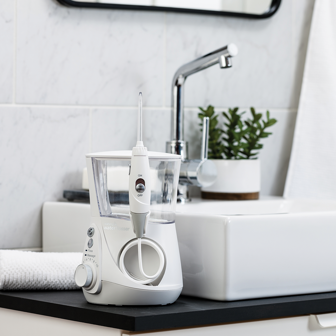 Waterpik Aquarius Profesyonel Ağız Duşu (Beyaz - WP-670)